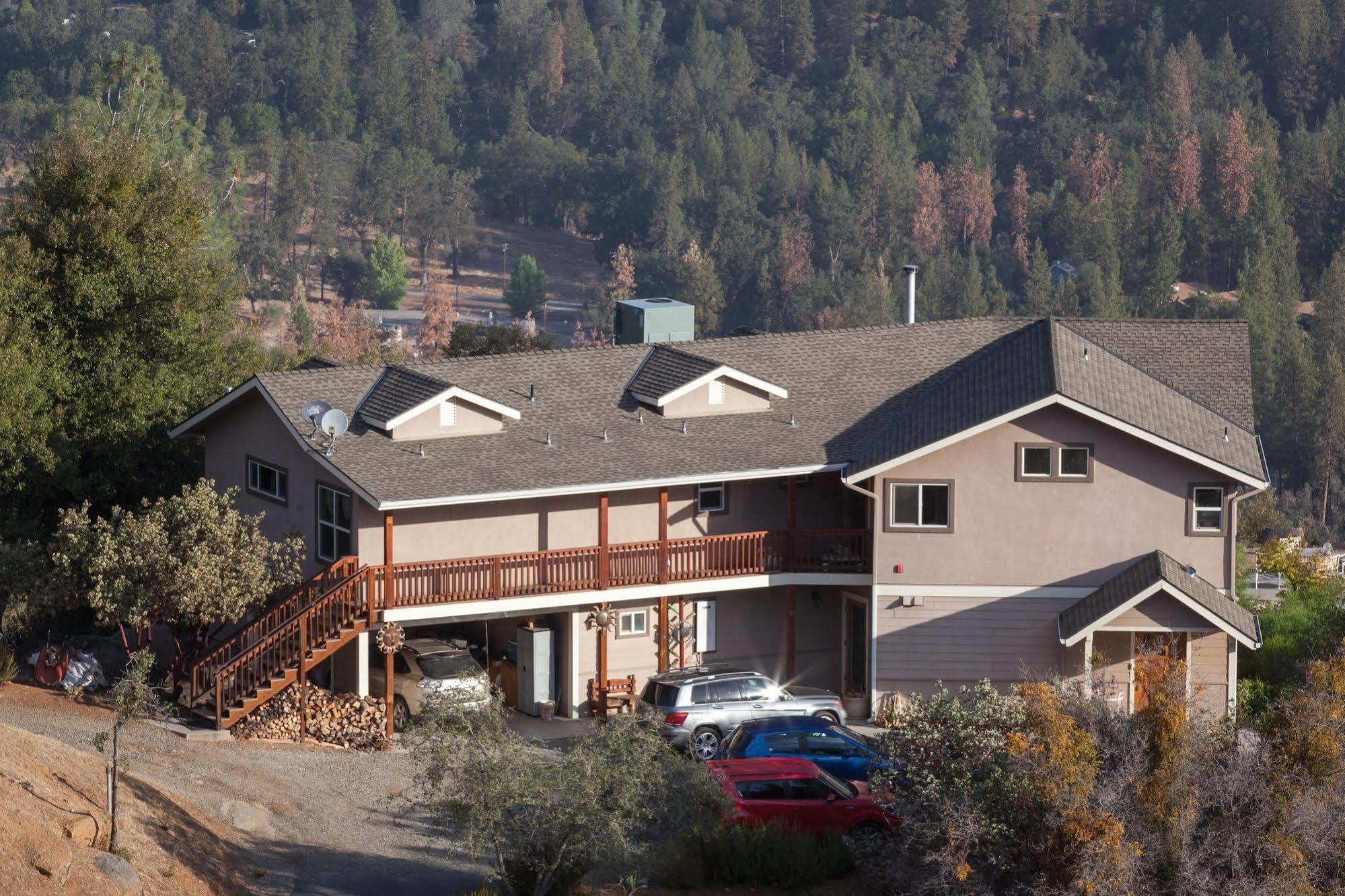 Yosemite Sierra View Bed & Breakfast Oakhurst Eksteriør bilde